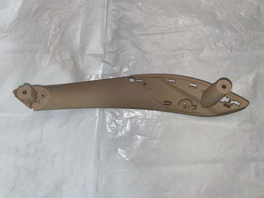 BMW 3-ser F30 F. D/HDL IN PULL BG LH (12-19)