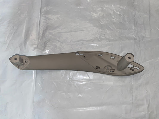 BMW 3-ser F30 F. D/HDL IN PULL CRM WT LH (12-19)