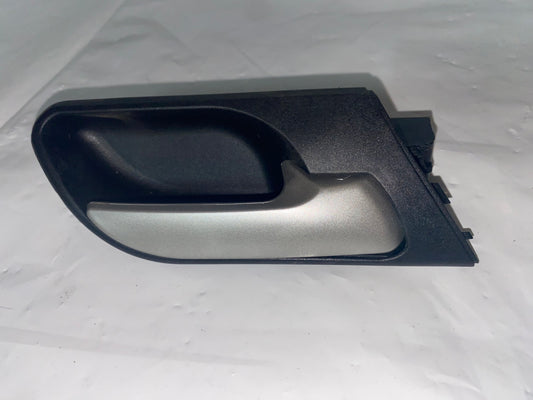 BMW X5 E53 R. D/HDL IN RH ER (00-04)