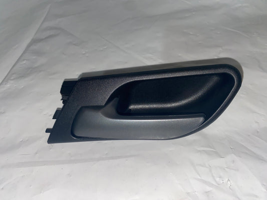 BMW X5 E53 F. D/HDL IN LH LT (04-07)