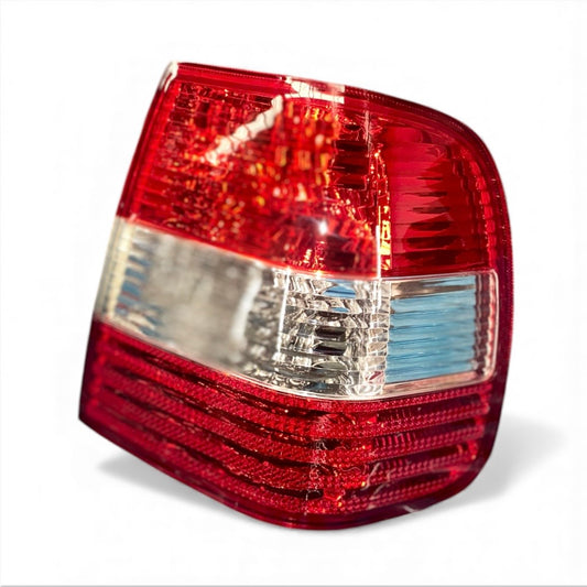 VOLKSWAGEN POLO2 T/L SD RH E' ER L3 (02-04)